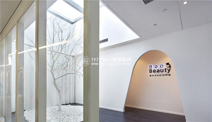 <a href=http://www.changchundong.cn/meirongdiansheji/ target=_blank class=infotextkey>合肥美容院設(shè)計(jì)</a>