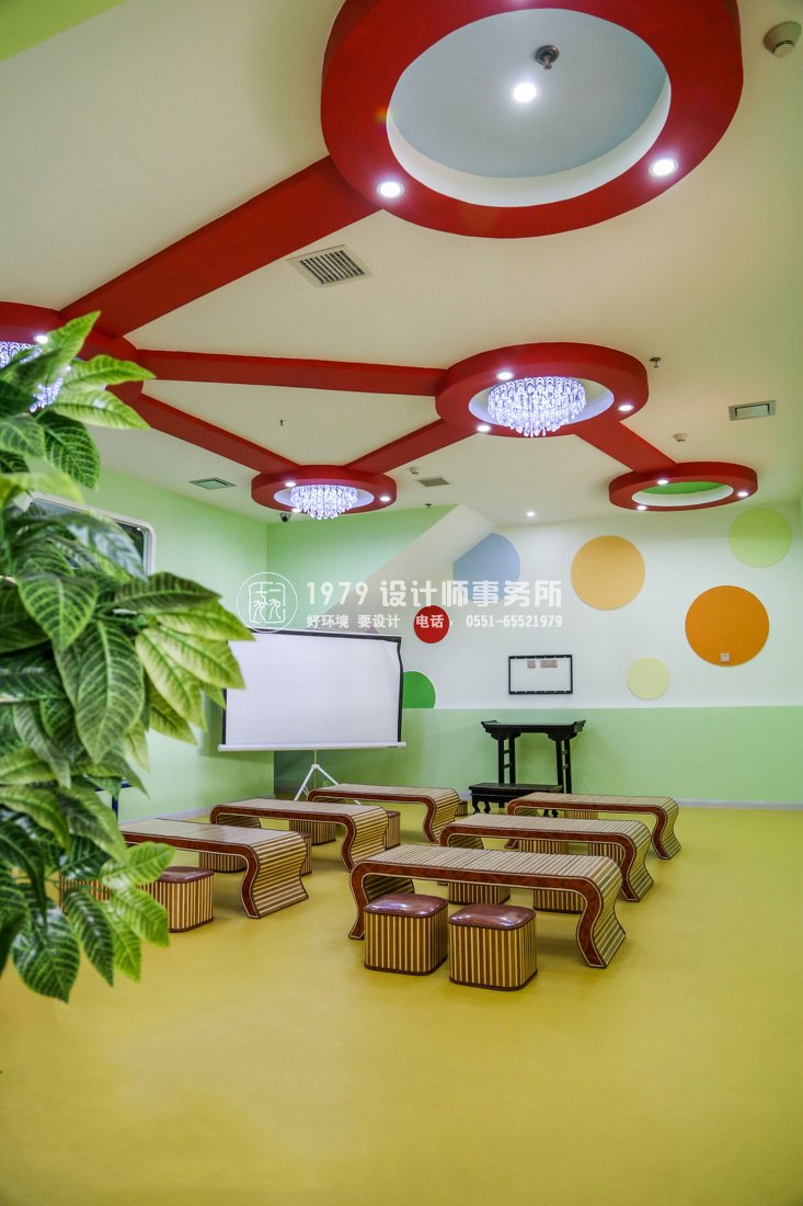 合肥幼兒園裝修給孩子一個(gè)色彩斑斕的童年
